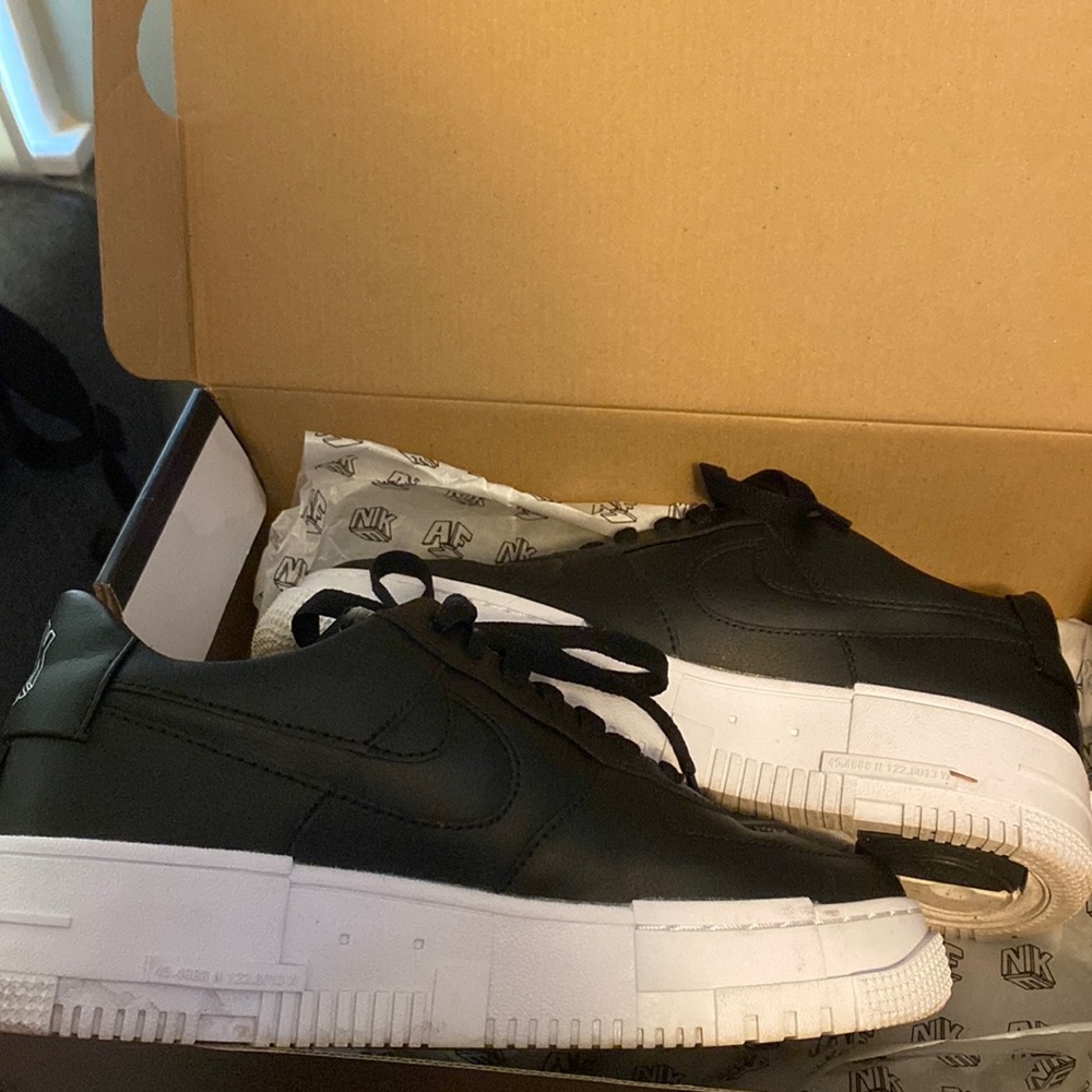 AF1 pixel 8.5